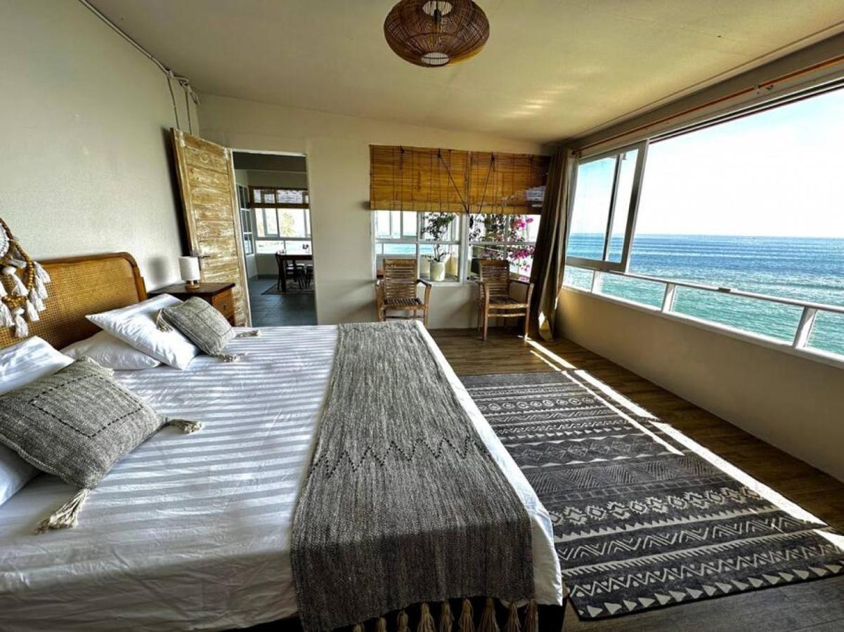 Beach Front Villa , All Mare 2 Uluwatu Exteriör bild