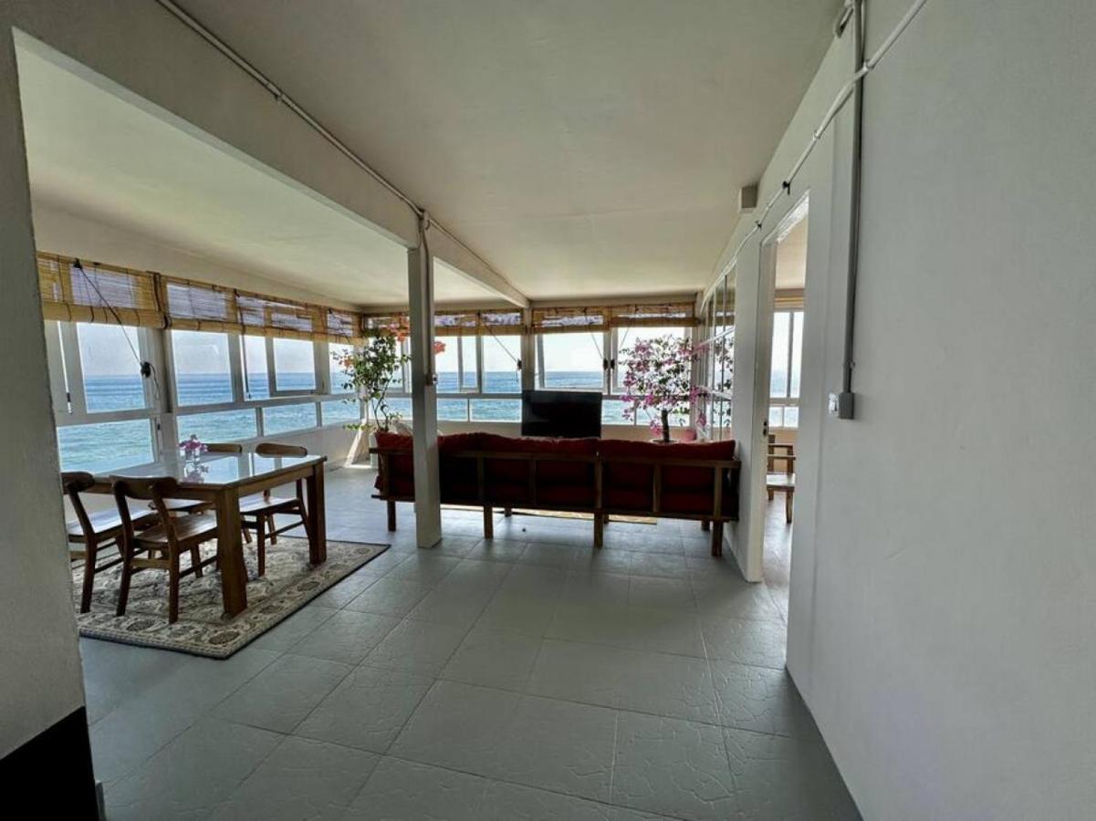 Beach Front Villa , All Mare 2 Uluwatu Exteriör bild