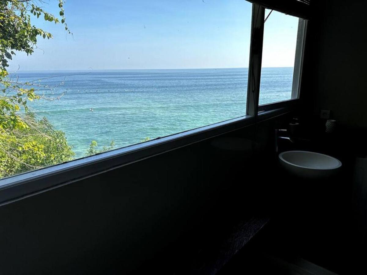 Beach Front Villa , All Mare 2 Uluwatu Exteriör bild