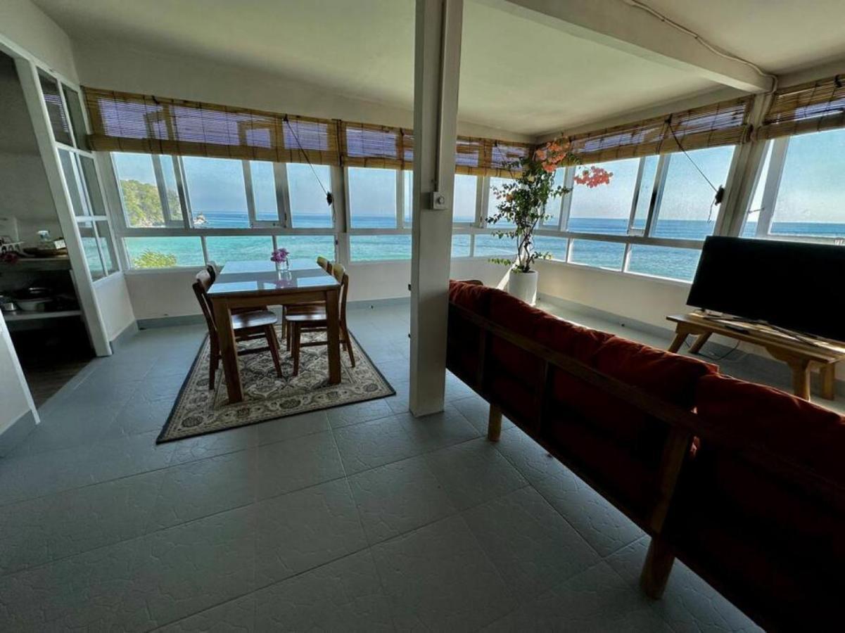 Beach Front Villa , All Mare 2 Uluwatu Exteriör bild